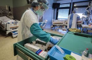 Las cifras de contagios con COVID-19 ascienden a 159.898 casos 159.898 personas en Colombia tienen COVID-19 - Fórmula Médica