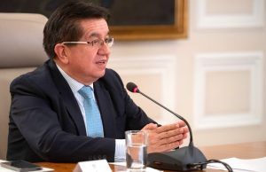 Han sido determinantes las medidas para controlar el COVID-19 Ministro de salud Fernando Ruiz - Fórmula Médica