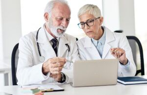 Farmalisto, primera droguería digital de Latinoamérica en obtener la certificación LegitScript Farmalisto con certificación LegitScript - Fórmula Médica