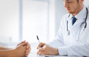 Los chequeos médicos indispensables para empezar bien el año Chequeo médico - Fórmula Médica