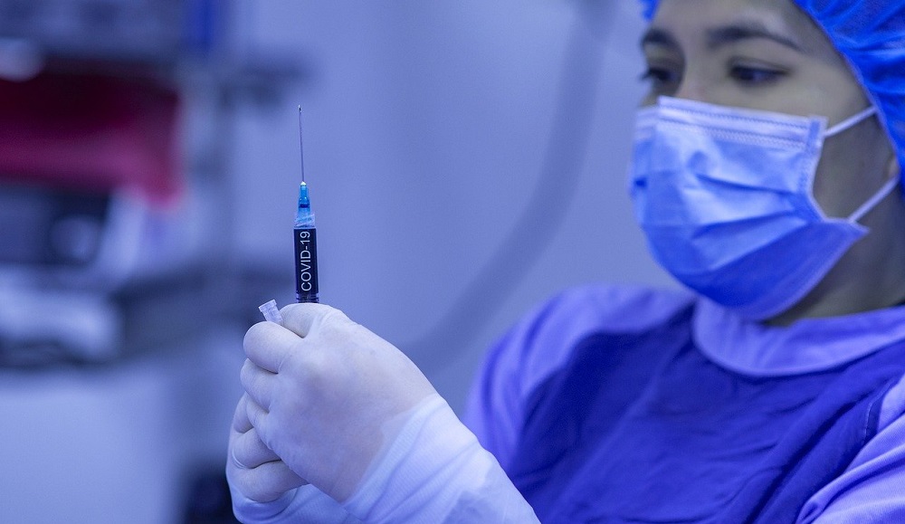 Se abre vacunación para pacientes con enfermedad renal Vacuna - Fórmula Médica