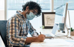 ¿Cómo fortalecer la salud mental desde los espacios de trabajo? Espacios de trabajo - Fórmula Médica