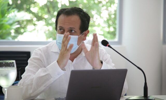 Julián Fernández - Fórmula Médica Julián Fernández - Fórmula Médica