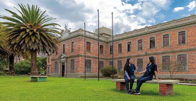 Fundación Universitaria Sanitas - Fórmula Médica