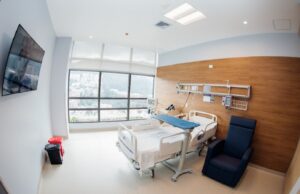 56 camas nuevas para hospitalización ampliarán la disponibilidad de atención de la ciudad Los Cobos Medical Center - Fórmula Médica