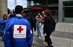 Cruz Roja Bogotá brinda alojamiento a pasajeros afectados por Viva Air Cruz Roja Bogotá - Fórmula Médica