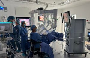 Llega al CTIC el Robot Da Vinci Xi para operar pacientes con cáncer Robot Da Vinci Xi - Fórmula Médica
