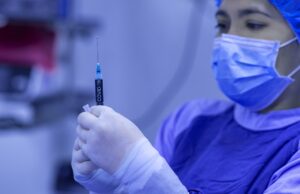 Ministerio de Salud sigue garantizando vacunación contra el COVID-19 Vacunación COVID-19 - Fórmula Médica