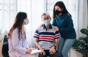 Salud de los cuidadores: clave para el bienestar de los pacientes Cuidadores - Fórmula Médica