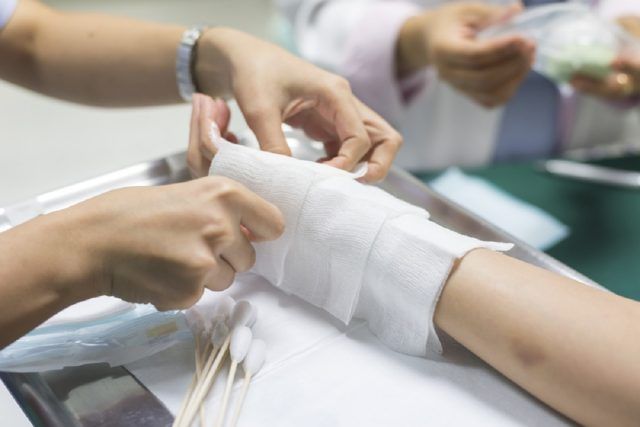 Personas con quemaduras - Fórmula Médica Personas con quemaduras - Fórmula Médica