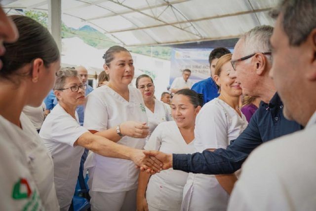 Visita hospitales públicos - Fórmula Médica Visita hospitales públicos - Fórmula Médica