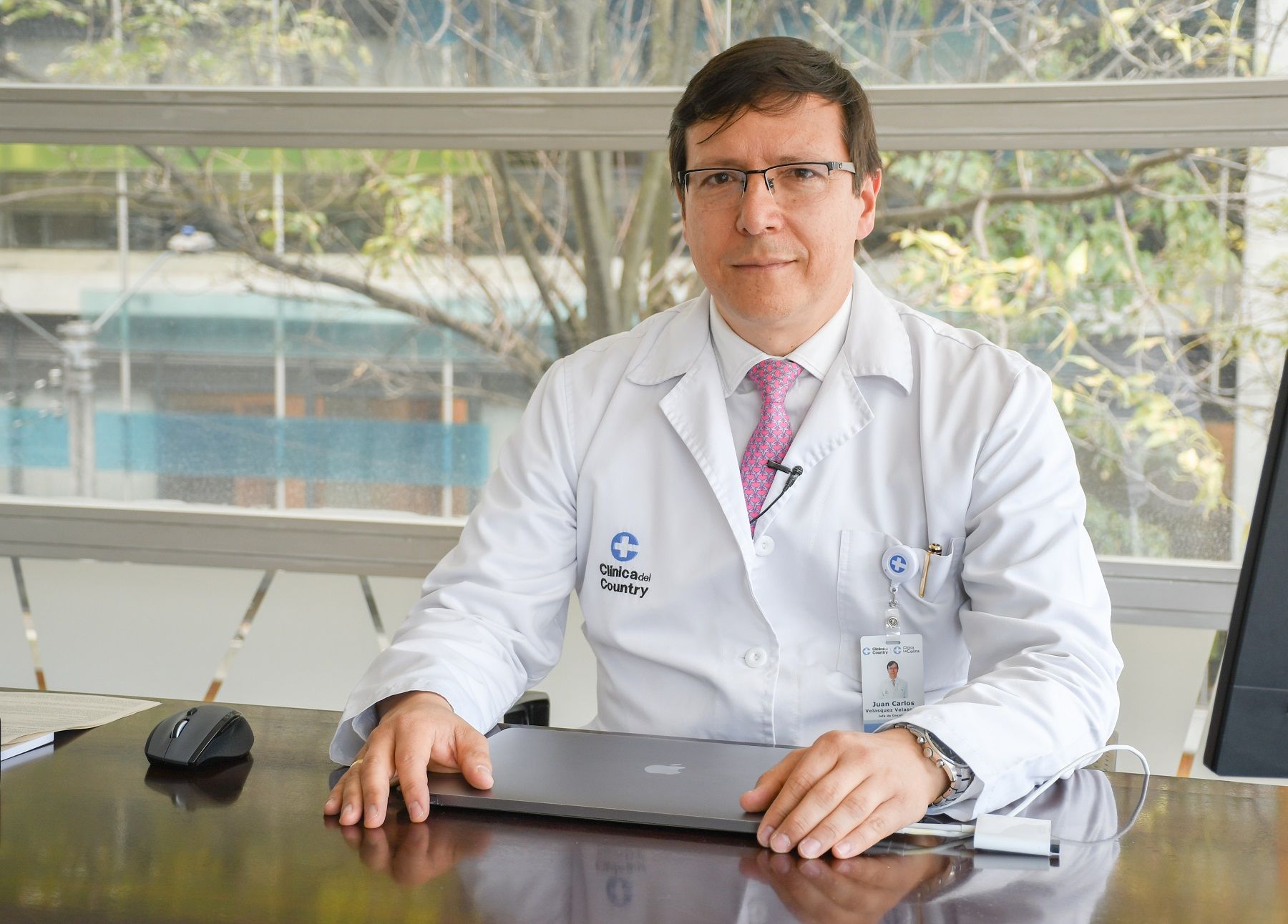 Dr. Juan Carlos Velásquez - Fórmula Médica
