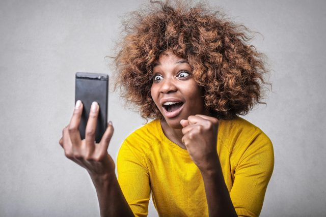 Problemas de salud por el uso del celular - Fórmula Médica Problemas de salud por el uso del celular - Fórmula Médica