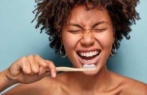 Sensibilidad dental: ¿Cómo ha evolucionado la crema dental? Sensibilidad dental - Fórmula Médica