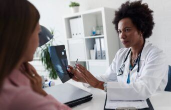 El cáncer de mama no siempre aparece con señales El cáncer de mama no siempre aparece con señales - Fórmula Médica