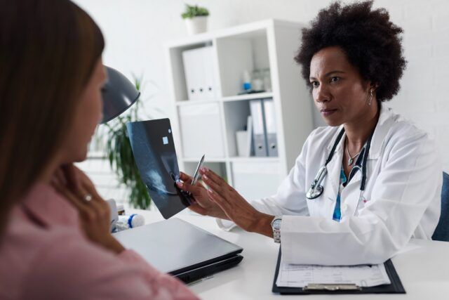 El cáncer de mama no siempre aparece con señales - Fórmula Médica El cáncer de mama no siempre aparece con señales - Fórmula Médica